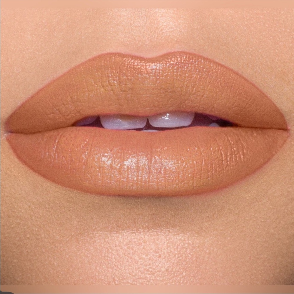 Jeffree Star Cosmetics Gardening H*e - Velvet Trap Lipstick